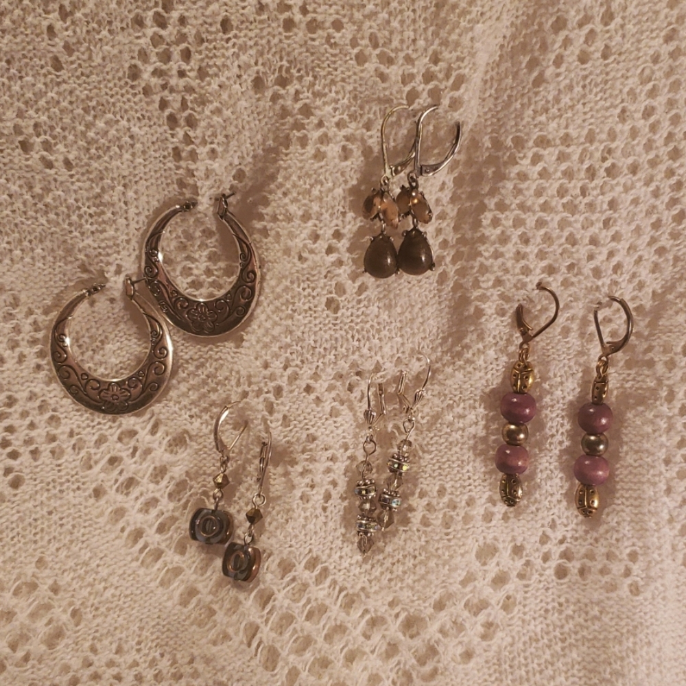 5 pairs of vintage earrings for $60 !